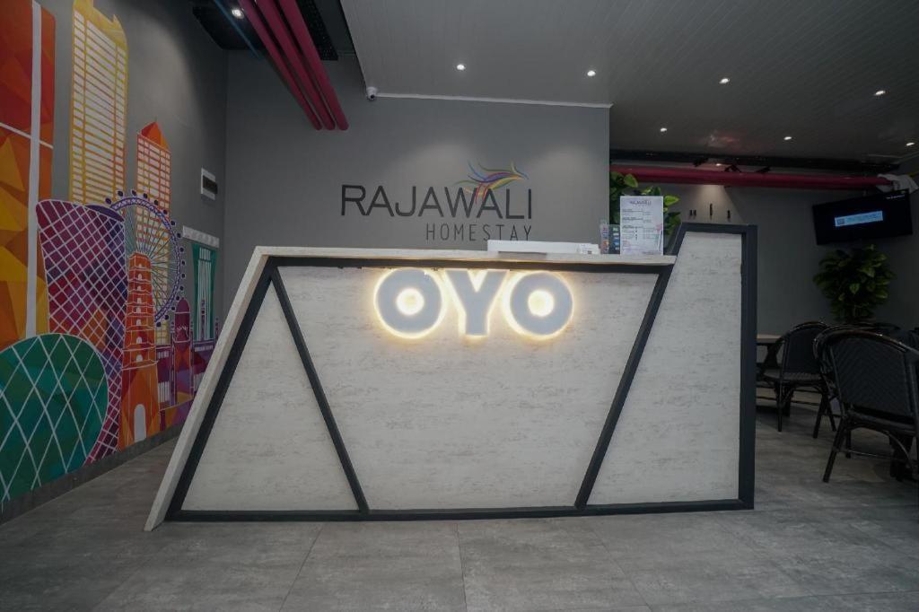 Oyo 568 Rajawali Homestay Palembang Ngoại thất bức ảnh