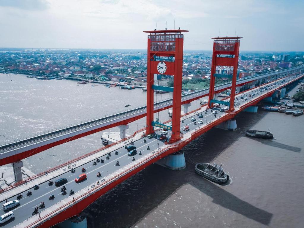 Oyo 568 Rajawali Homestay Palembang Ngoại thất bức ảnh