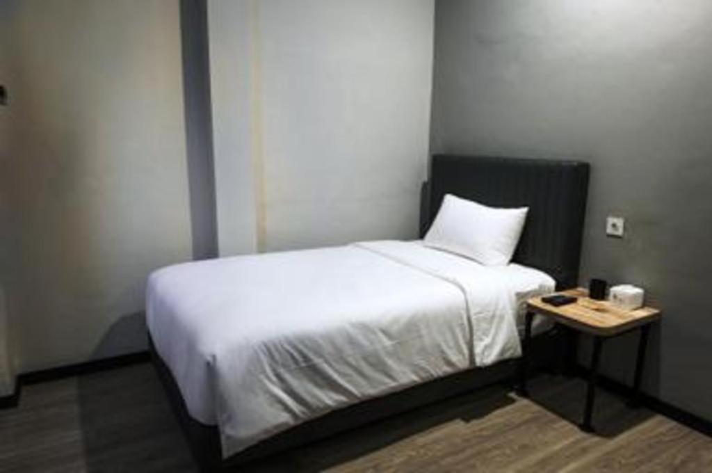 Oyo 568 Rajawali Homestay Palembang Ngoại thất bức ảnh