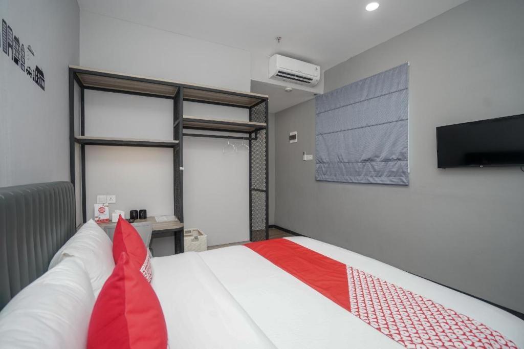 Oyo 568 Rajawali Homestay Palembang Ngoại thất bức ảnh