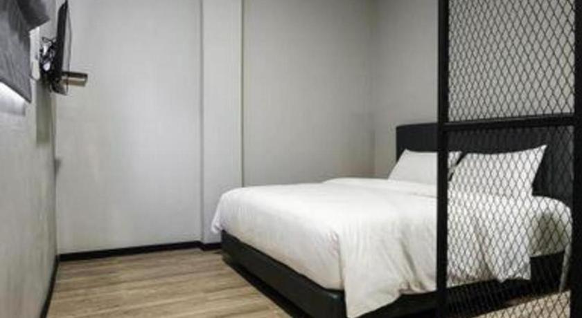 Oyo 568 Rajawali Homestay Palembang Ngoại thất bức ảnh