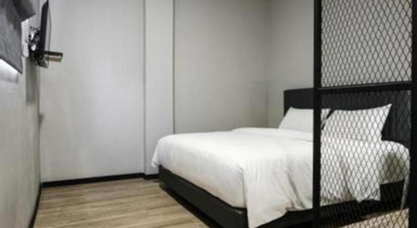 Oyo 568 Rajawali Homestay Palembang Ngoại thất bức ảnh